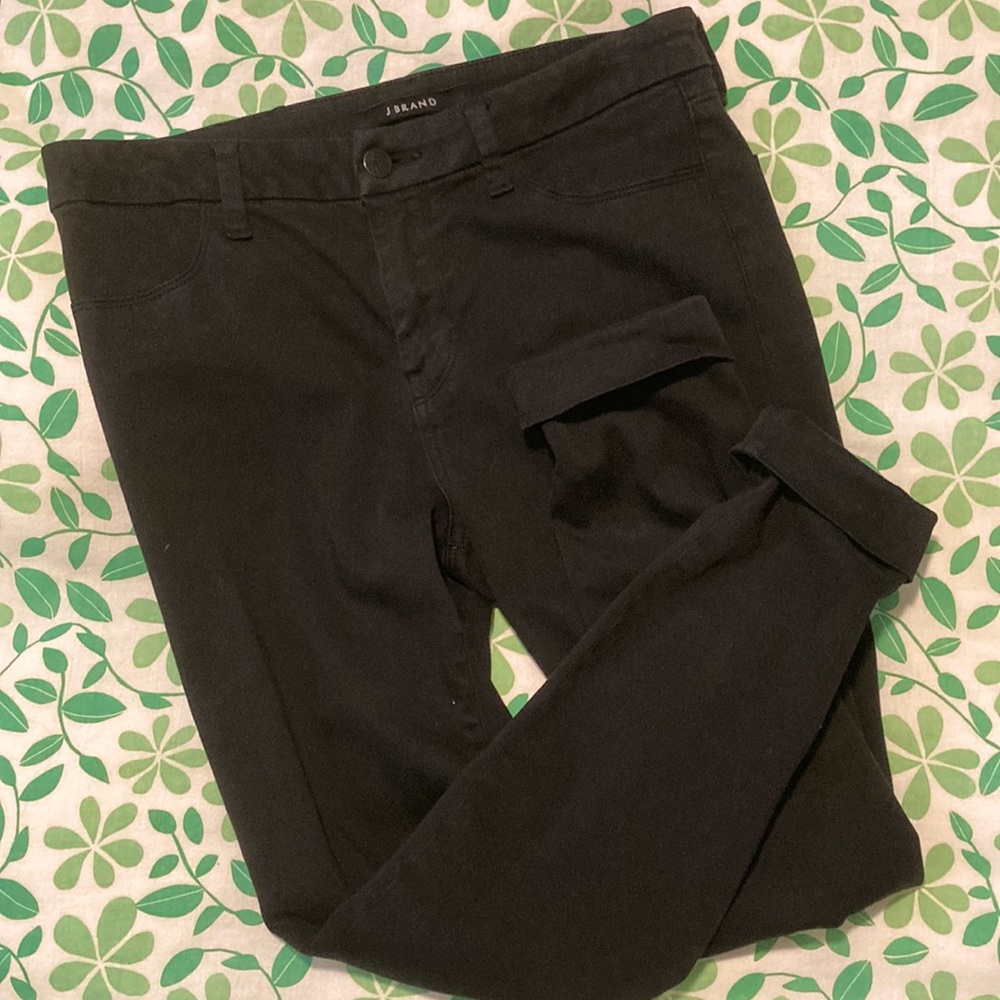 Black j brand cutie crop.